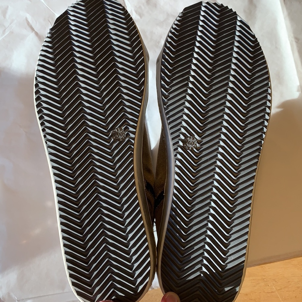 Distressed Jeweled Italian Sneakers *Brand New* *Never Worn* - Picture 6 of 9